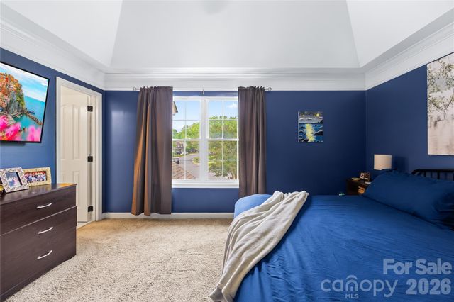 801 Mill Run Drive, Charlotte, NC 28209