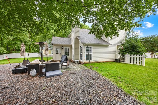 801 Mill Run Drive, Charlotte, NC 28209