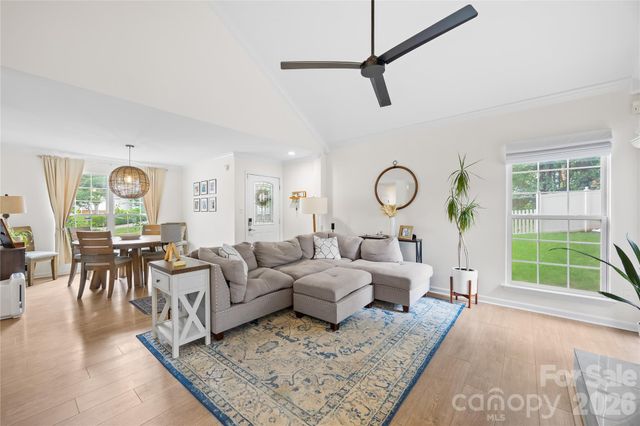801 Mill Run Drive, Charlotte, NC 28209