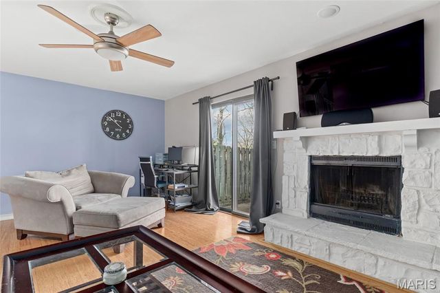 1833 Misty Moss Drive, Maryland Heights, MO 63146