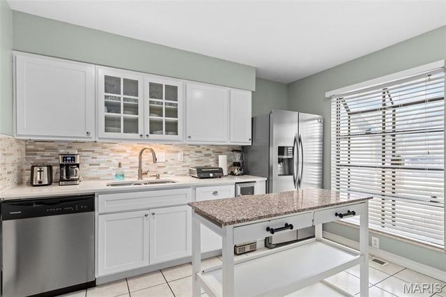 1833 Misty Moss Drive, Maryland Heights, MO 63146