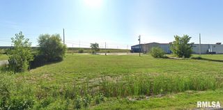 141 SUNSHINE Lane, Milan, IL 61264