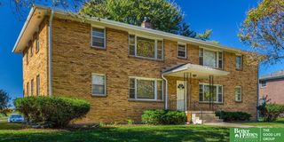 3752 S 82nd Street, Omaha, NE 68124