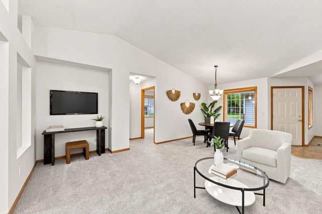 8521 Telford Lane, Brooklyn Park, MN 55443