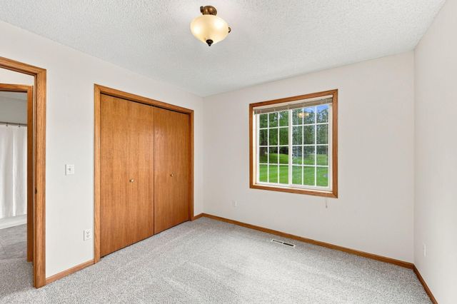 8521 Telford Lane, Brooklyn Park, MN 55443