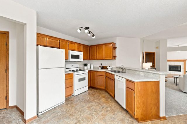 8521 Telford Lane, Brooklyn Park, MN 55443