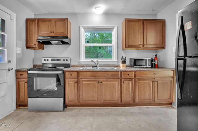 905 S Plum Street, Durham, NC 27701