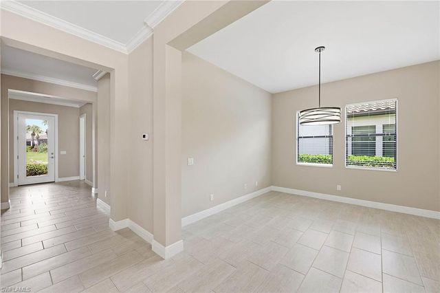4722 Formosa DR, Naples, FL 34119