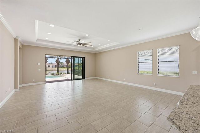 4722 Formosa DR, Naples, FL 34119