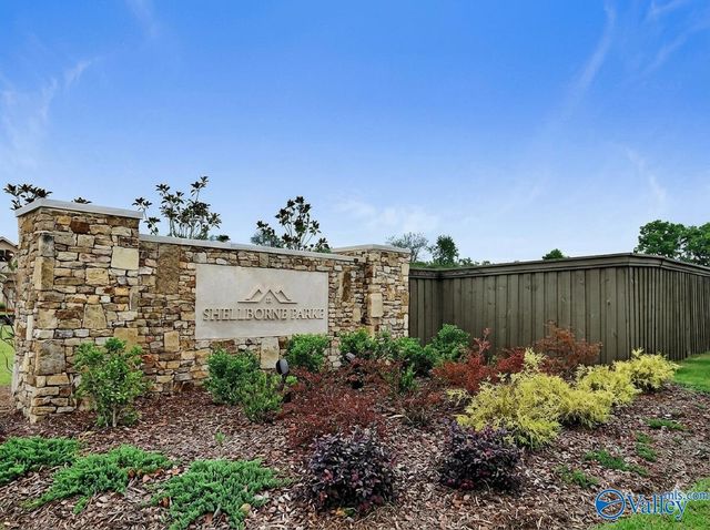 101 NE Canonbury Drive NE, New Market, AL 35761