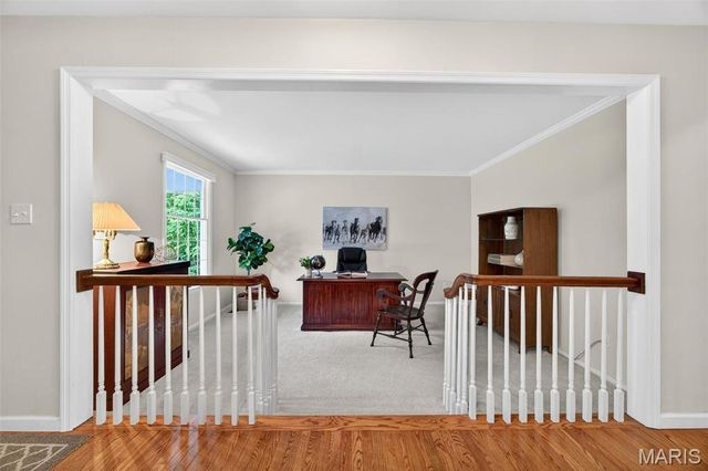 12464 Meadow Green Place, St Louis, MO 63141