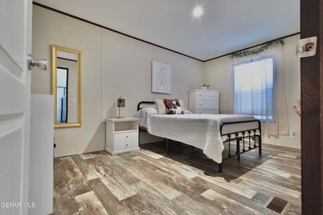 380 Burbridge Road, Clint, TX 79836