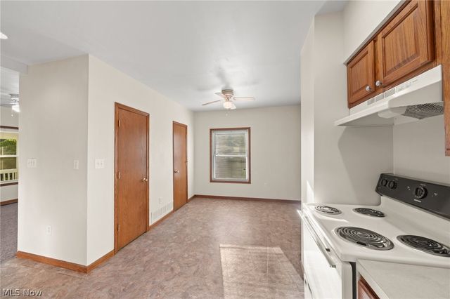 1187 Duane Avenue, Akron, OH 44306