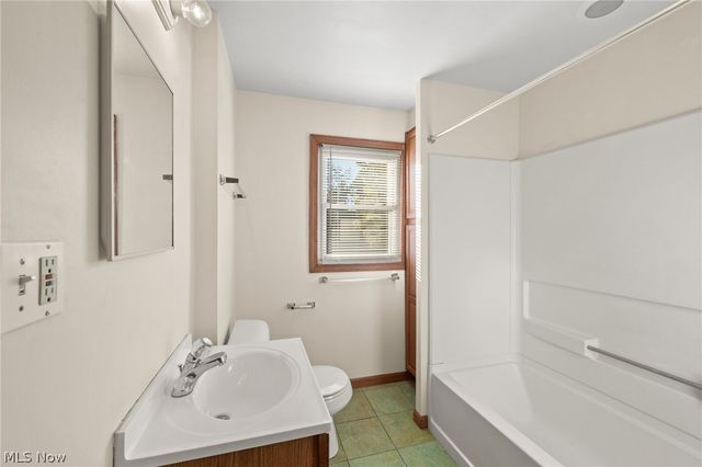 1187 Duane Avenue, Akron, OH 44306