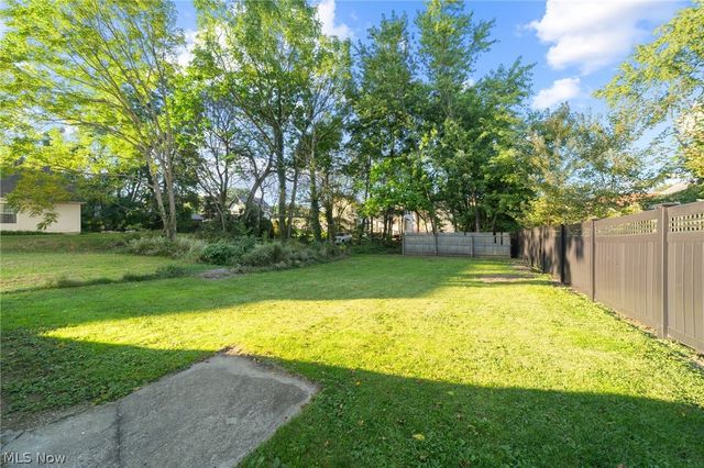 1187 Duane Avenue, Akron, OH 44306