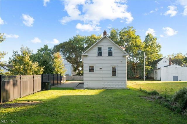 1187 Duane Avenue, Akron, OH 44306