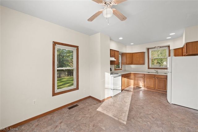 1187 Duane Avenue, Akron, OH 44306