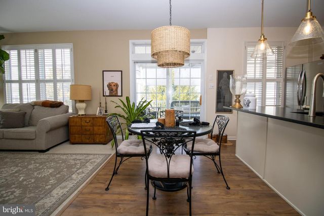 2003 HUNT MASTER LN, Glen Mills, PA 19342