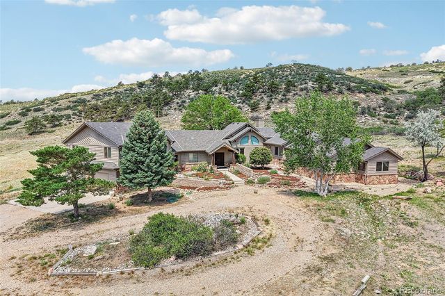 6915 Rabbit Mountain Road, Longmont, CO 80503