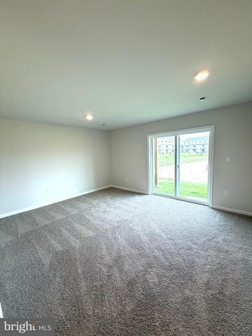 128 ESSEX DR, Sicklerville, NJ 08081