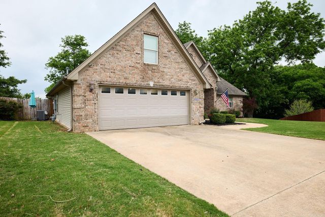 2705 Durango Drive, Benton, AR 72019