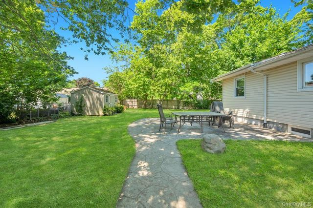 34 Windus Drive, Shirley, NY 11967