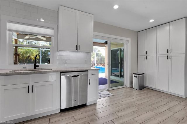 4013 SW 2nd PL, Cape Coral, FL 33914