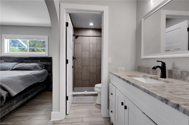 4013 SW 2nd PL, Cape Coral, FL 33914