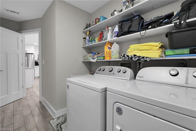 4013 SW 2nd PL, Cape Coral, FL 33914