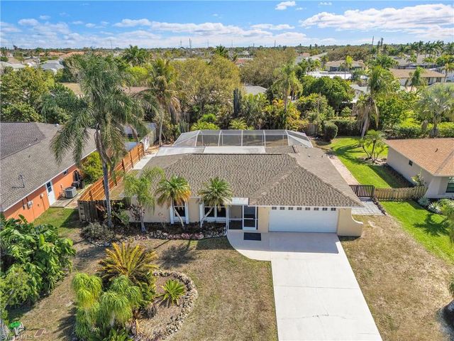 4013 SW 2nd PL, Cape Coral, FL 33914