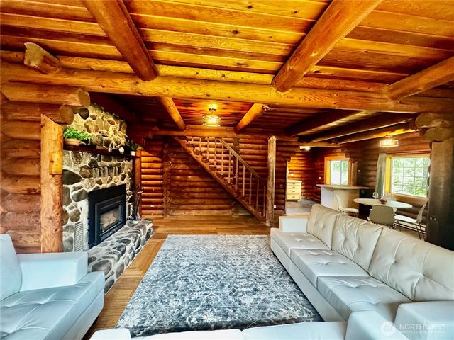 11124 Mountain View Drive, Granite Falls, WA 98525