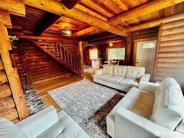 11124 Mountain View Drive, Granite Falls, WA 98525