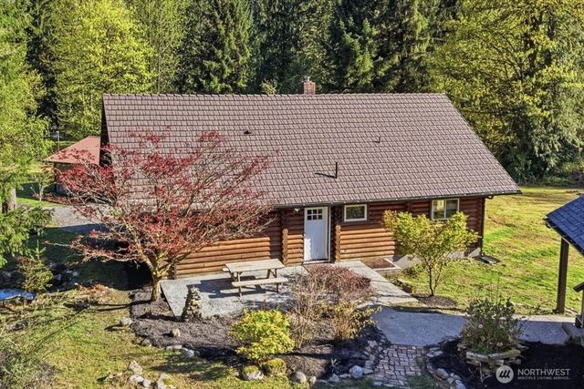 11124 Mountain View Drive, Granite Falls, WA 98525