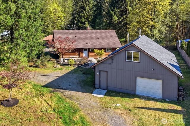 11124 Mountain View Drive, Granite Falls, WA 98525