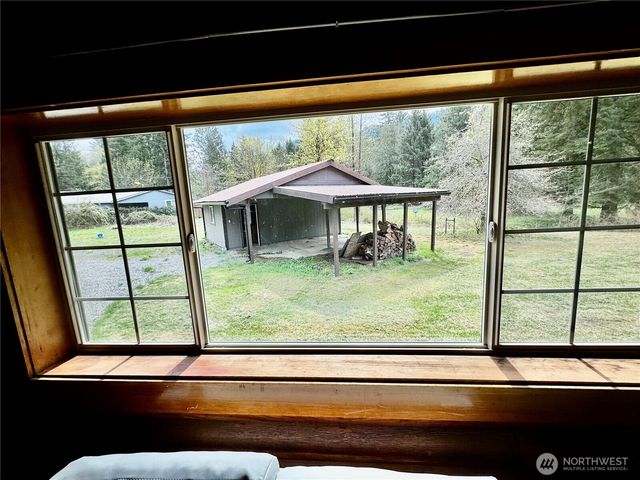 11124 Mountain View Drive, Granite Falls, WA 98525