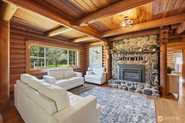 11124 Mountain View Drive, Granite Falls, WA 98525