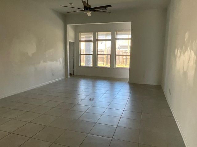 3719 Aspen Springs Drive, Rosenberg, TX 77469