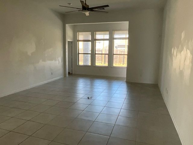 3719 Aspen Springs Drive, Rosenberg, TX 77469