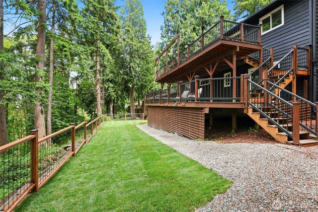 145 Mt Pilchuck Avenue SW, Issaquah, WA 98027