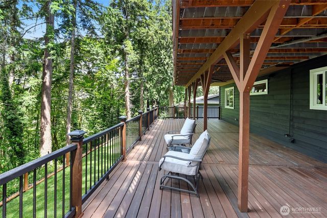 145 Mt Pilchuck Avenue SW, Issaquah, WA 98027