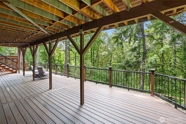 145 Mt Pilchuck Avenue SW, Issaquah, WA 98027