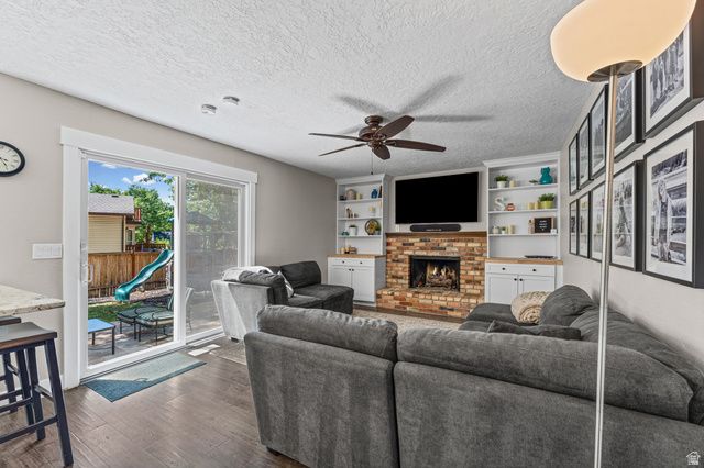 7268 S MACINTOSH LN, Cottonwood Heights, UT 84121