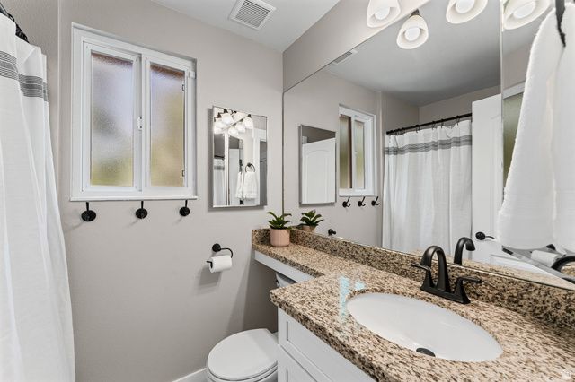 7268 S MACINTOSH LN, Cottonwood Heights, UT 84121