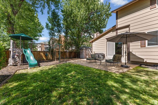 7268 S MACINTOSH LN, Cottonwood Heights, UT 84121