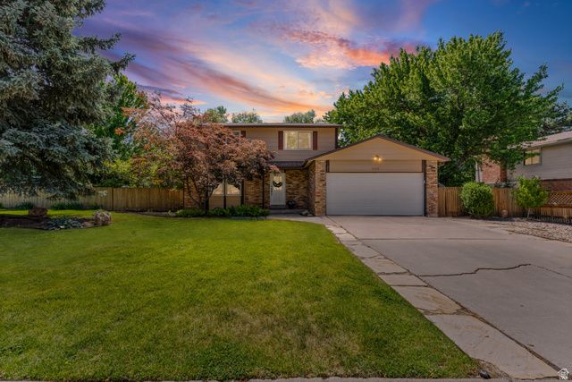 7268 S MACINTOSH LN, Cottonwood Heights, UT 84121
