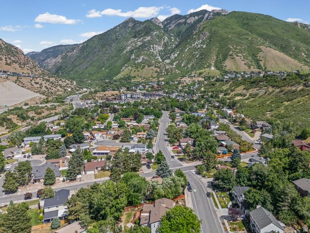 7268 S MACINTOSH LN, Cottonwood Heights, UT 84121