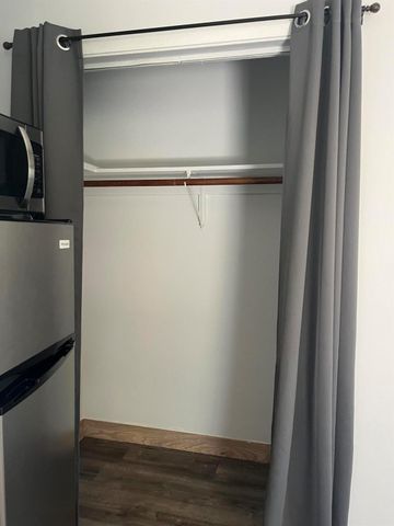 1421 SE 2nd Street E, Deerfield Beach, FL 33441