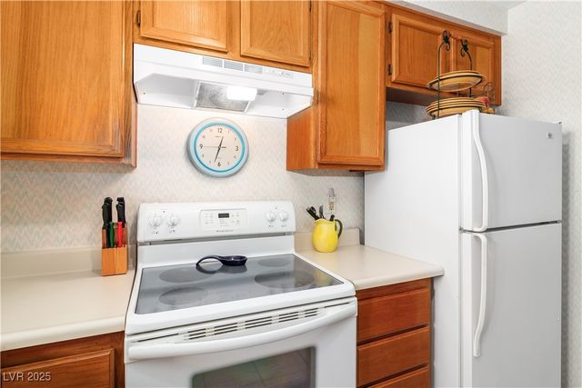 2192 Aspen Mirror Way 102, Laughlin, NV 89029