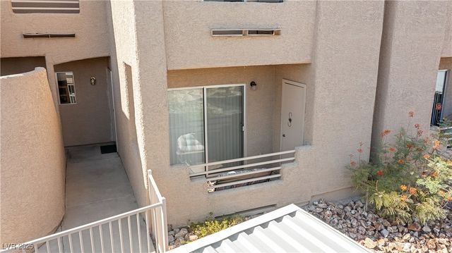2192 Aspen Mirror Way 102, Laughlin, NV 89029