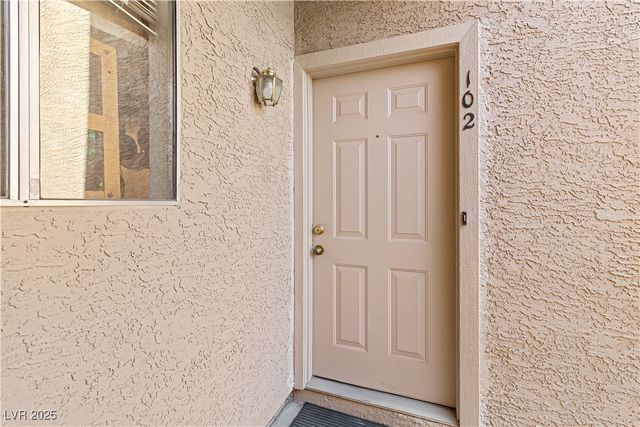 2192 Aspen Mirror Way 102, Laughlin, NV 89029